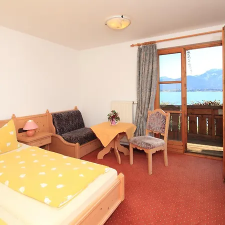 אורחן Cafe Maria - - ריידן