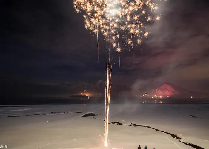 イン Cafe Maria - - 3*